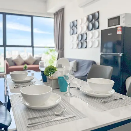 Panoramic Georgetown City & Sea View With Netflix